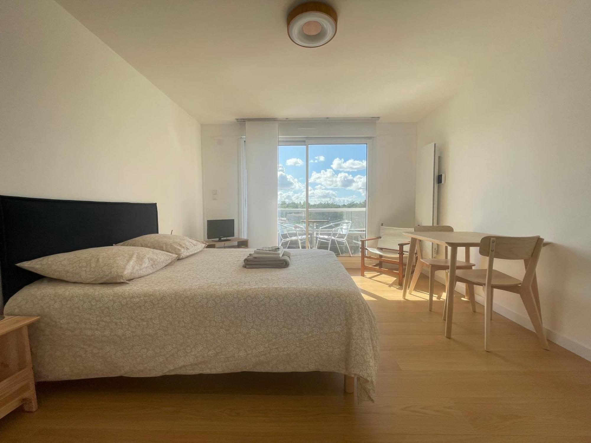 Studio - Balcon - Bord De Mer Courseulles-sur-Mer Exterior foto